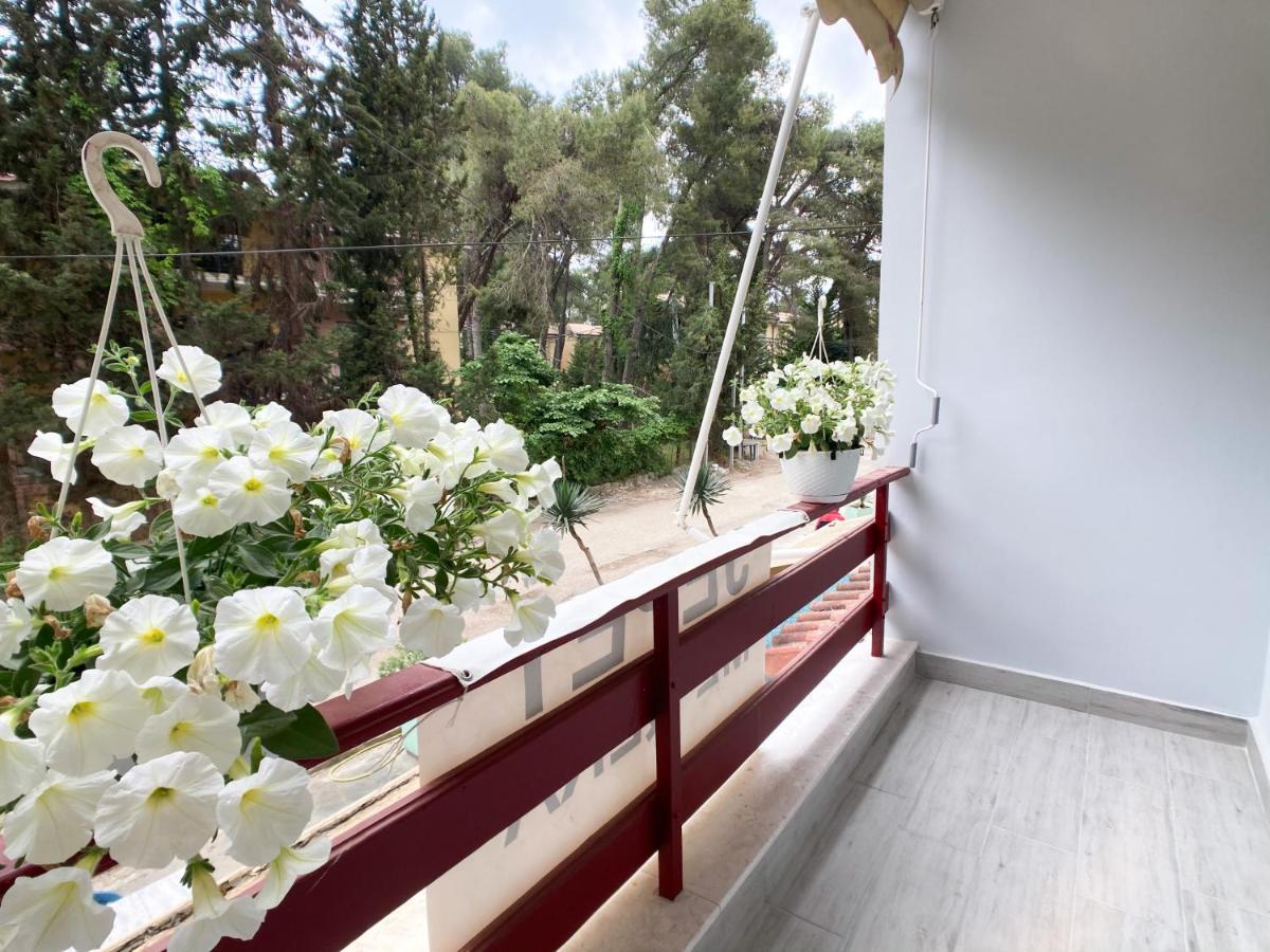 Promo Price September - Home By The Sea 1 Min From The Beach Golem  Exterior foto