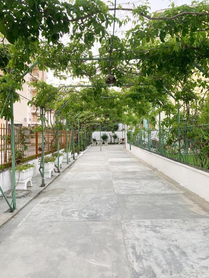 Promo Price September - Home By The Sea 1 Min From The Beach Golem  Exterior foto